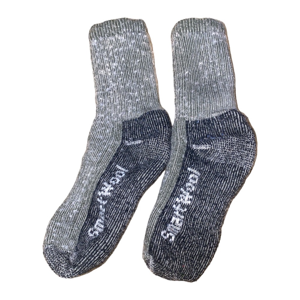 SMARTWOOL One pair of large  kids socks gray green easily fits women’s size 6-7
